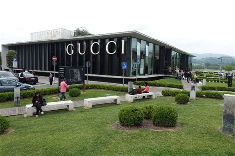 gucci outlet in tuscany italy|gucci factory in italy.